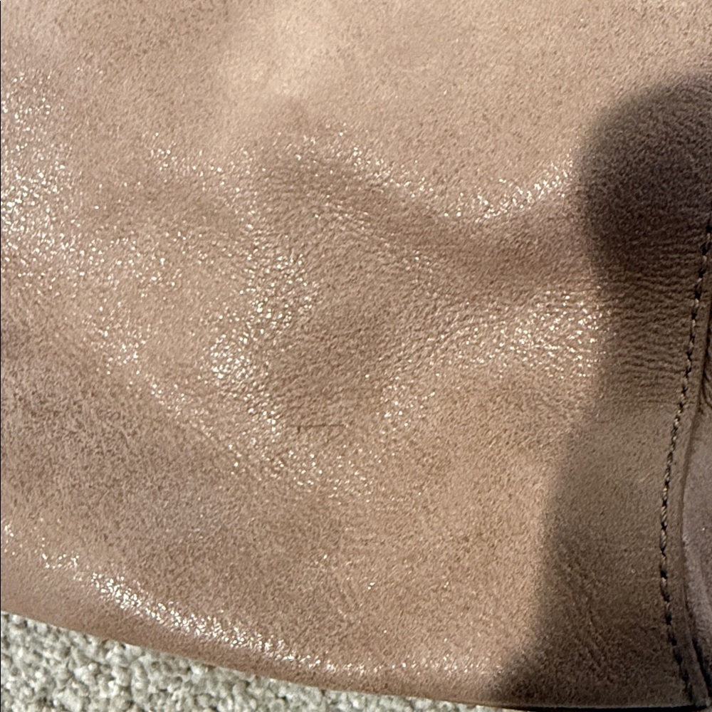 HOBO tan satchel purse - Picture 4 of 5